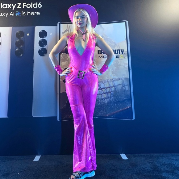 Pink Women's Jumpsuit Barbie Cosplay - Picture 4 of 4